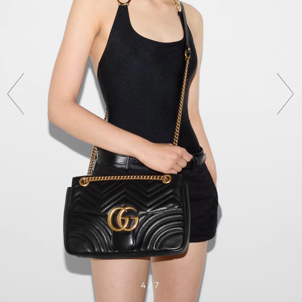 Gucci Black Leather Shoulder Bag with Gold Chain